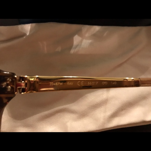 Louis Vuitton Sunglasses - Picture 3 of 5